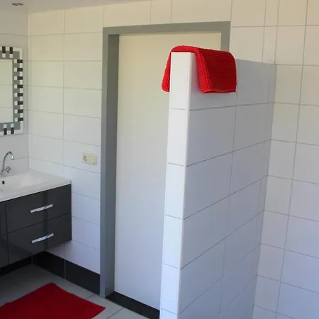 Inlimburgopvakantie Holiday home Klimmen